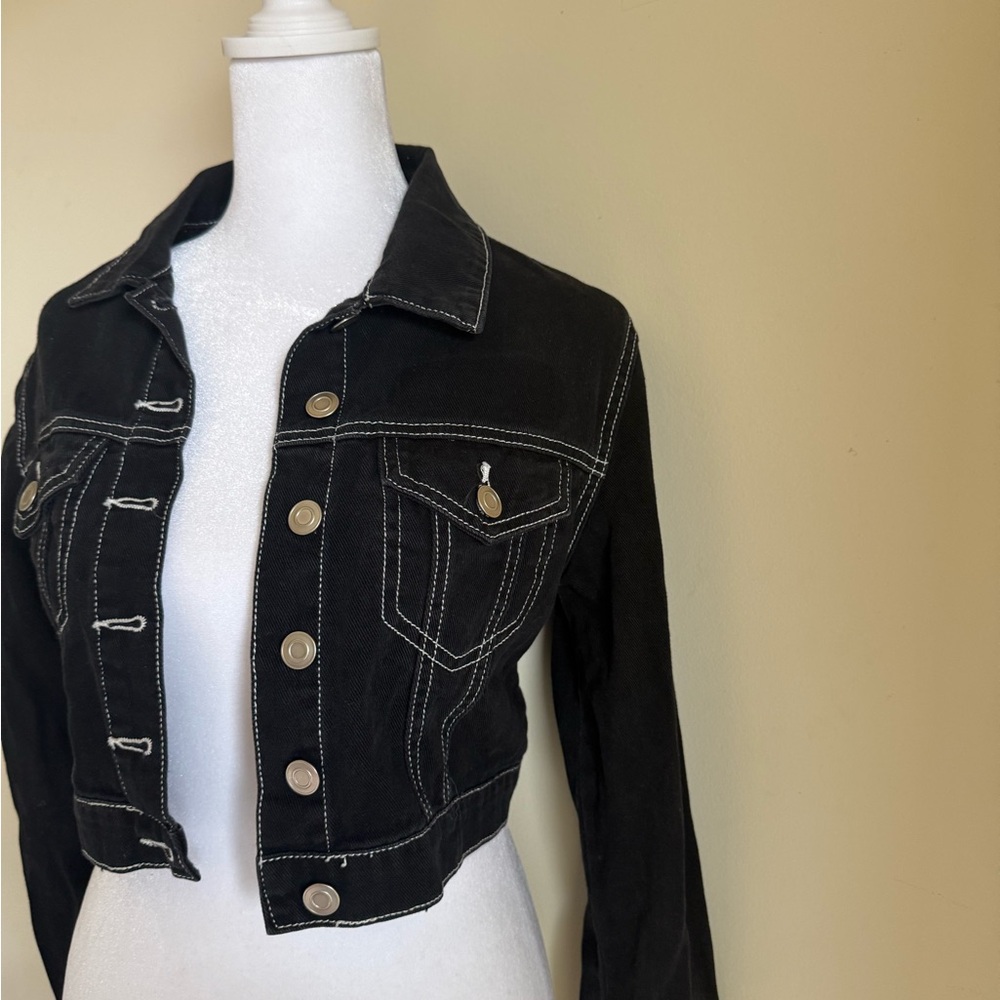 Forever 21 Black Denim Jacket - Picture 5 of 10